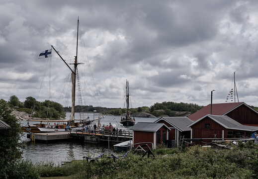 TX_23_07_F8530