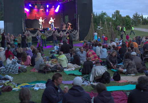 TX 12 07 L1049240.DNG