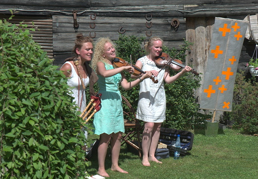 TX 14 07 L1079372.DNG