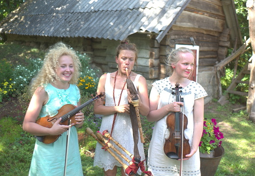 TX 14 07 L1079423.DNG