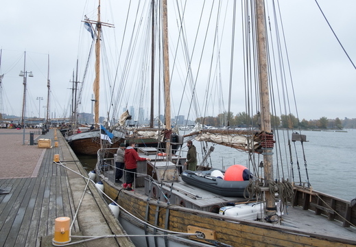 TX 21 10 F0237 EDT
